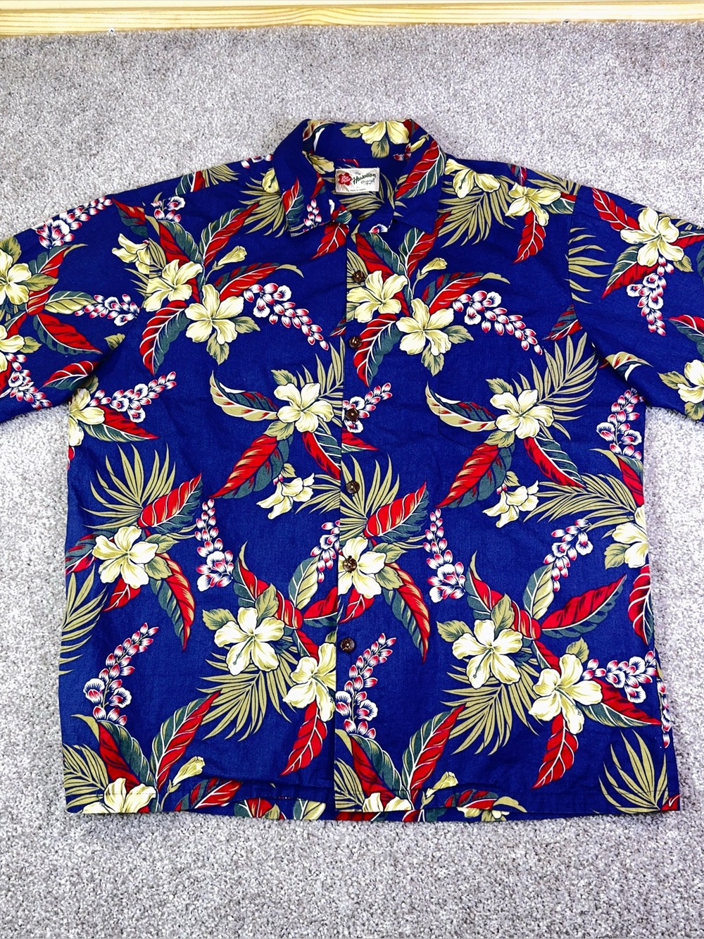 Hilo Hattie‎ Navy Blue Floral Hawaiian Button-Up Shirt